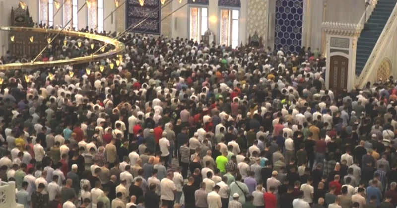 Sinop'ta 2026 Bayram Namazı Saati Açıklandı! Detaylar Burada